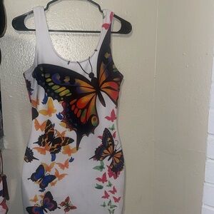 Beautiful 🤩 butterfly 🦋 print midi dress